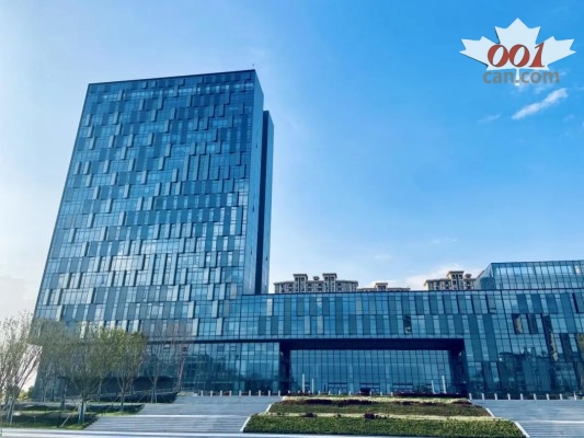 从“从“耗电大户”到“能源工厂”光伏幕墙如何重塑未来城市风貌?-碲化镉 透光率0%到80%可调